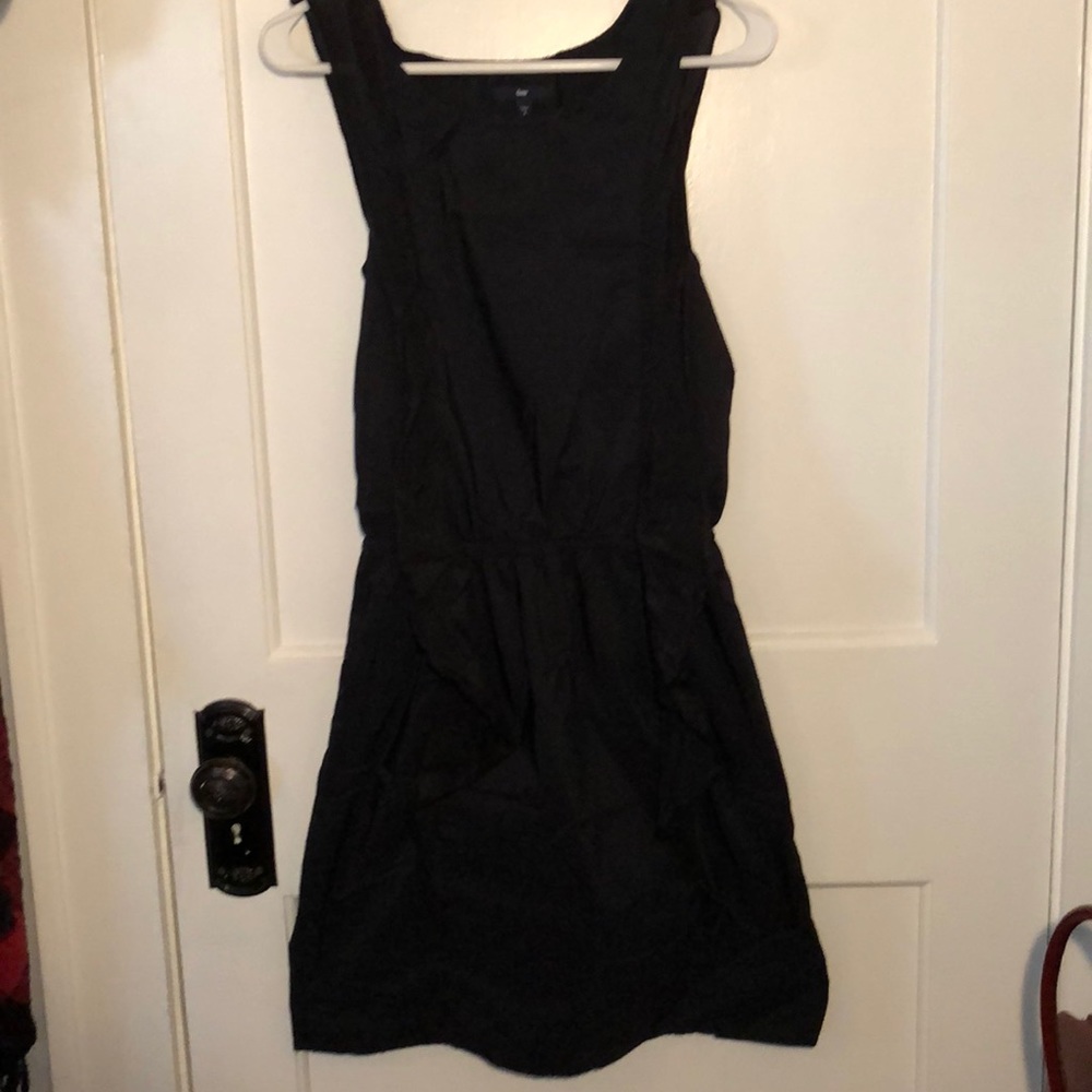 Black ruffled Gap dress